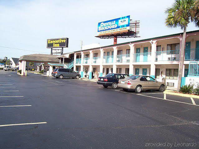 Executive Inn Ferry Pass Esterno foto